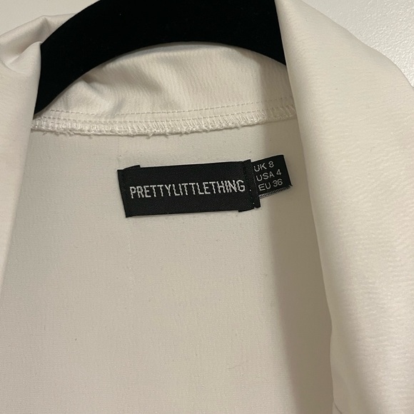 Pretty Little Thing White Satin Tie Detail Shift Blazer Dress - Picture 4 of 5